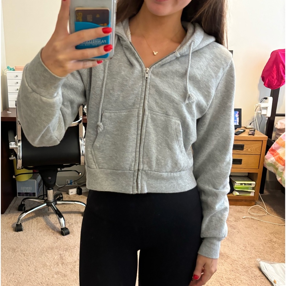 Brandy melville cropped zip up hoodie